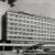 Hotel Beskid w Nowym Sączu; fot.: https://www.flickr.com/photos/94791180@N06/15940598210/sizes/h/ (dostęp 7.12.2021)
